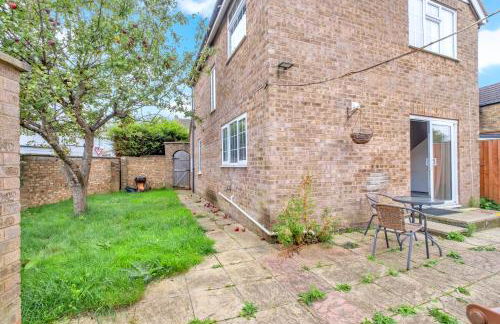 Stylish & Convenient 3 Bedroom House - Perfect for Contractors and Leisure Guests - Sleeps up to 5 - Foto 15