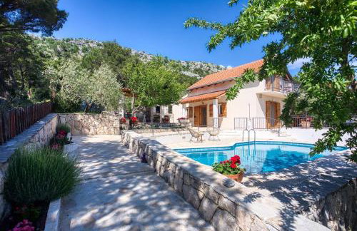 Villa Zoro 3-bedroom villa with private pool and amazing panorama - Foto 37