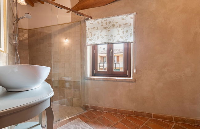 Serene Apartment With Pool - Foto 13