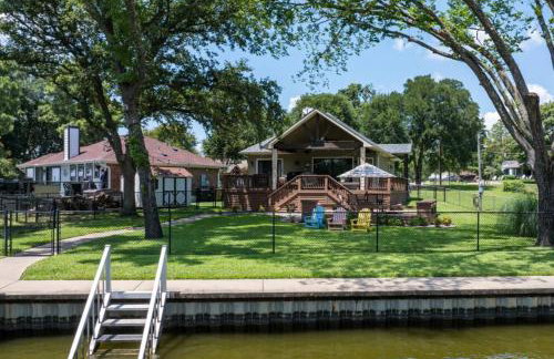 Lakeview Oasis with Patio, Dock & Black-stone Griddle - Foto 9