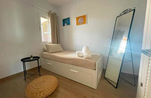 Apartamento Trini en Son Bou, frente al mar, perfecto para vacaciones - Foto 14