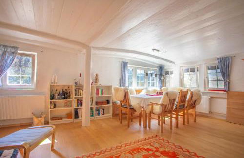 Schwarzwaldhütte am Bach mit Sauna - Foto 8