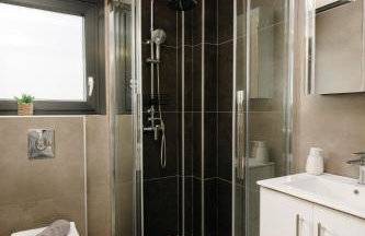 Kyan Executive Suites - Photo 27