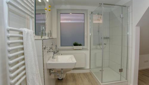 FeWo Dortmund Westfalenhalle, Stadion & Uni fußläufig - Foto 2, towels, Shower