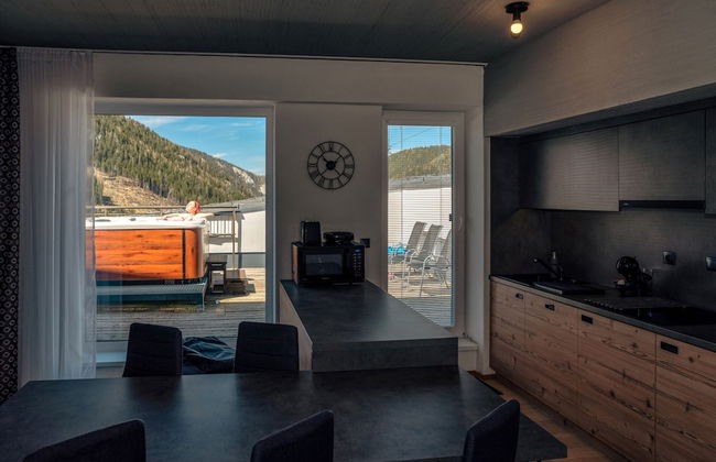 Tri sestry - Foto 26