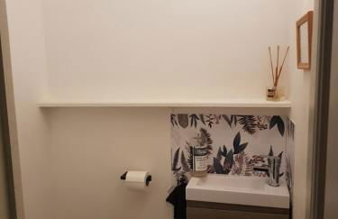 Villa Colin, la tête dans les bois, à deux pas de la mer, classée 4 étoiles - Foto 17