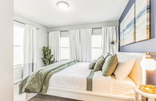 Next to Convention Center, Dave and Busters and Shops with parking - Foto 11