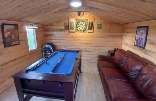 Oaktree Manor - BBQ, games rooms and pet friendly - Photo 20