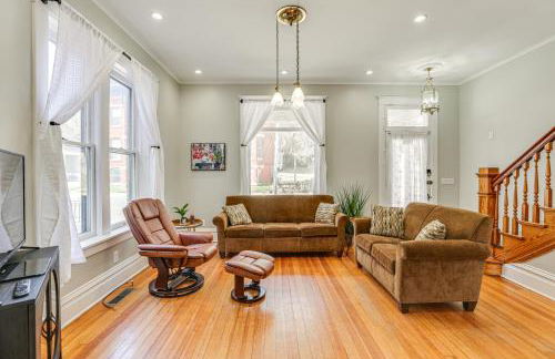 Walk Downtown Inviting Historic Home in Dubuque! - Foto 1