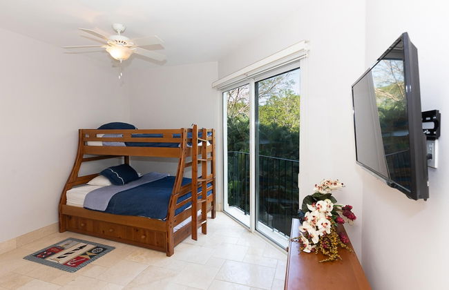 The Puerta del Sol Condo - Foto 14