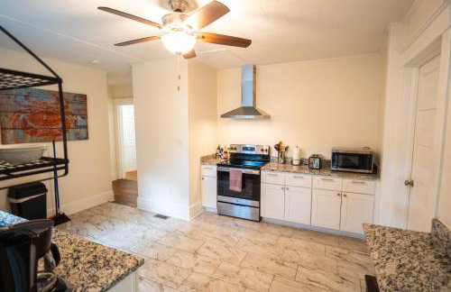 Walk to Duke Campus! 3 Bedroom in Trinity Park! - Foto 45