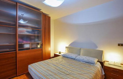 2 Bedroom Awesome Apartment In Sacile - Foto 19