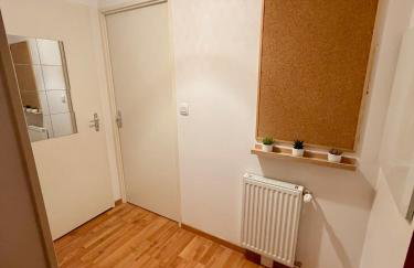 Y&E - Gare SNCF - Cité Congrès - Centre - Parking - Foto 18