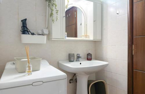 Urban Gateway Athens - Photo 35