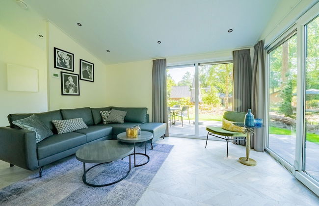 Forest Chalet Escape - Photo 6