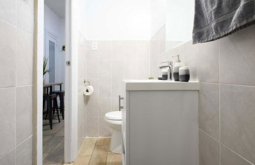 1567-1A New 2br PRIME upper East APT W&D - Foto 49