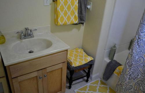 Beautiful Cottage Rental with Private River Beach on the Russian River, California - Foto 14