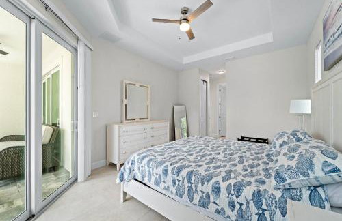 Modern Heated Pool Home Close To Downtown Shopping - Foto 14