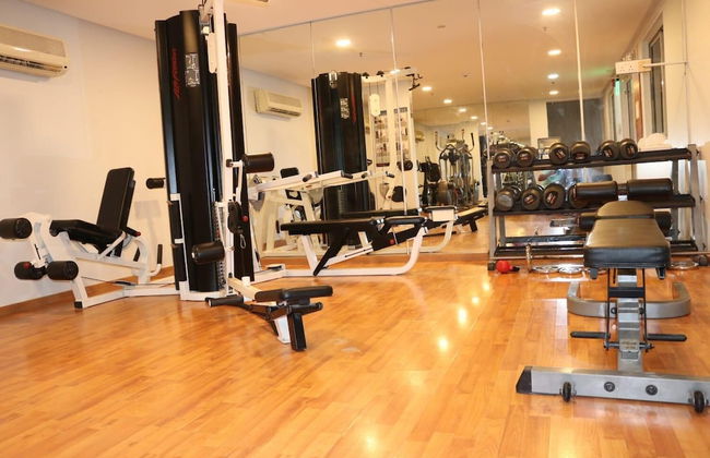 Swan Towers - Photo 24