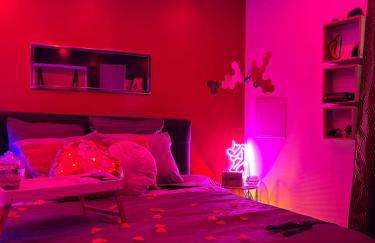 MJ Lust Room, centre var proche Verdon, cotignac, ambiance romantique - Foto 5