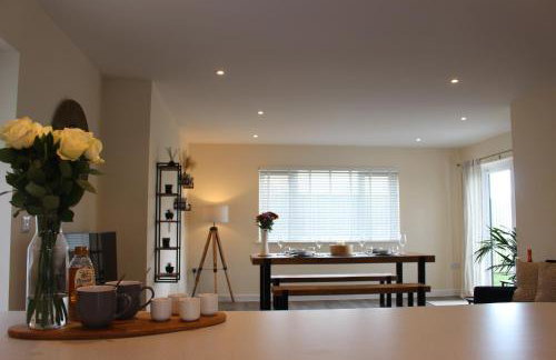 No 1 The Paddock - Spacious holiday home with a hot tub - Foto 10