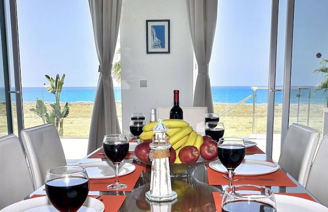 Blue - Beach Front Spectacular Villa Sleeps 10 - Foto 64