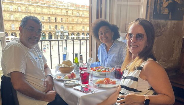 Salamanca Private Wanderung mit einem Einheimischen - Foto 4, Probieren Sie lokale Speisen!