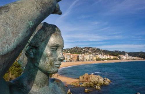 BEACH&POOL, Boutique Apartament with free parking, full equipped in Fenals Beach - Foto 35