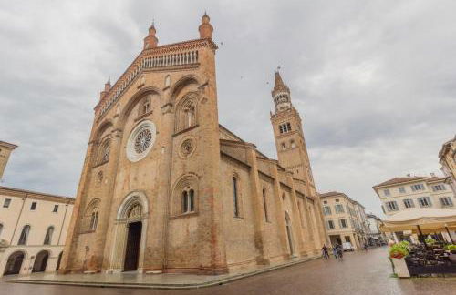 Crema, nel cuore del set del film CMBYN - Foto 23