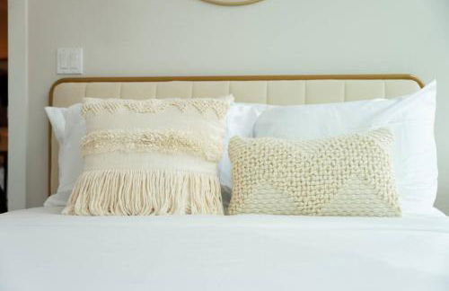 Buckhead High-Rise Retreat with Pool & Balcony - Foto 13