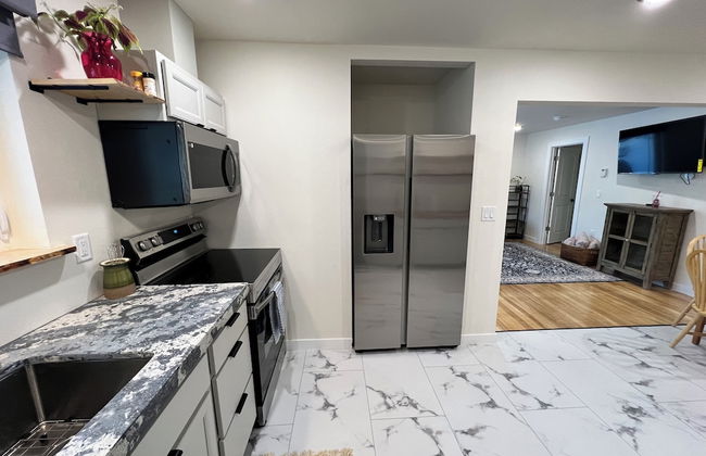 Dollhouse Downtown - Photo 23