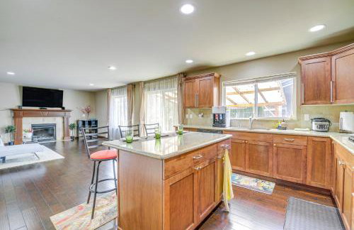 Family-Friendly Home with Patio and Garden in Everett! - Foto 9