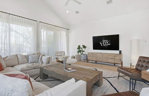 South Austin Pool & Sauna 4BR w Firepit & Playroom - Foto 11