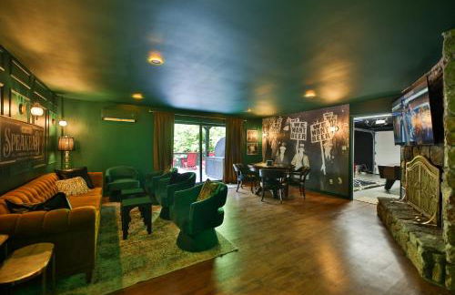 Biltmore Forest Retreat Sauna Hot tub Game Rm - Foto 34