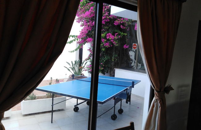 Huge ! Lovely! Private! Villa in The Heart Of Coral Bay! Car Not Essential ! - Photo 11