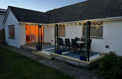 Sleeps 9- KingBeds- FamilyFriendly- ContactlessCI - Foto 4