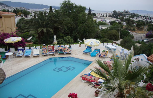 Dasis Hotel & Suites - Photo 32