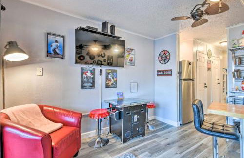Beachfront Corpus Christi Condo with Arcade Room! - Foto 12