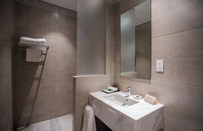 Mina Hotel and Residences By the Torch - Photo 41
