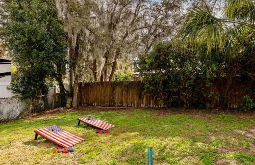 Exquisite Retreat with Heated Pool for 14 Guests, Pool Table Paradise! - Foto 65