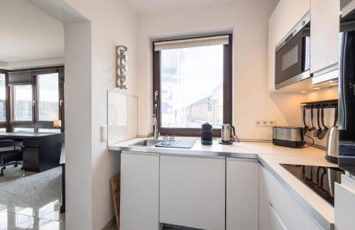 Rob's Suite - Zentrale Design-Suite am Opernplatz, 2 Zimmer, 2 Bäder und Top-Ausstattung - Foto 21