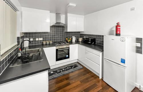 New Manchester City Getaway House with 2 FREE Parking - Foto 58