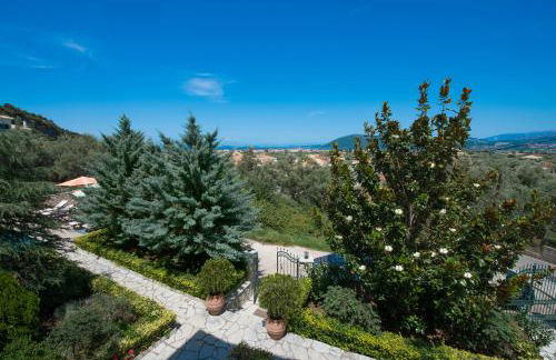 Pirofani Villa Apartments - Photo 47