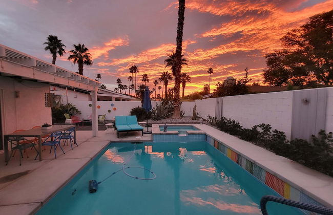 Demuth Park Desert Oasis - Pool - Tiki Room - Foto 25