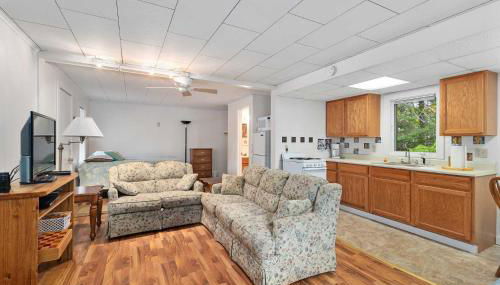 Lakefront Cabin Mackinac Views Firepit - Foto 4