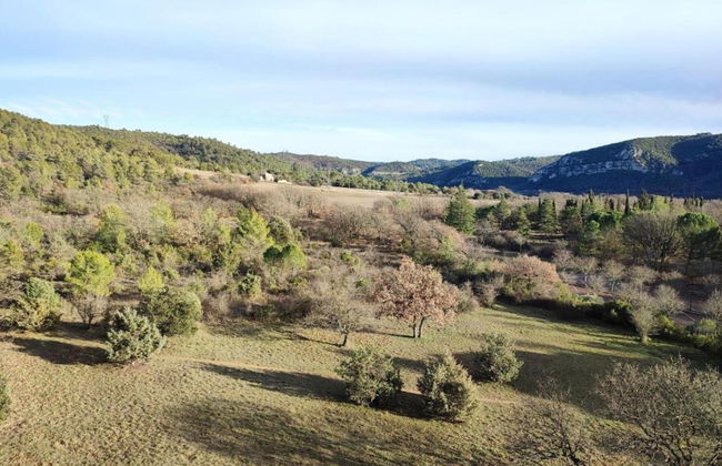 Studio in Greoux-les-bains Near Lakes - Foto 13