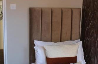 York Place Beautiful Apartment 5 Bedrooms Sleeps 9 - Foto 26