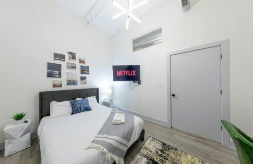 Luxurious 5BR Suite Perfect for Group of 12 guests with Pool table, Optional Parking and Gym Access Near McCormick Place and Soldier Field - Foto 4