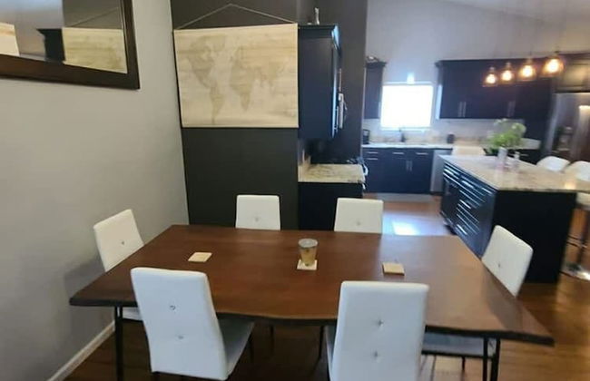 Remodeled and Inviting Free EV Charging Station Level 2 - Photo 21