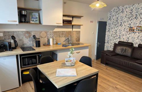 Les meublés de Louis-Marie, 2 appartements indépendants pour 4 personnes, 8 personnes au total, proche du Puy du Fou - Foto 7